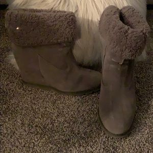 Ugg wedge kyra boots